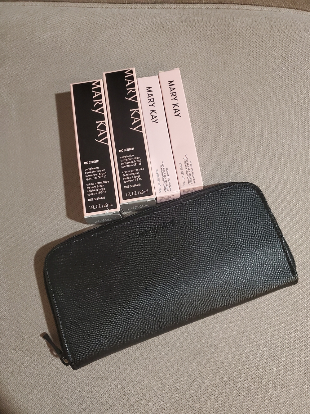 Mary Kay Makeup And Brush Bundle